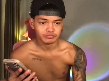 asianhugescott