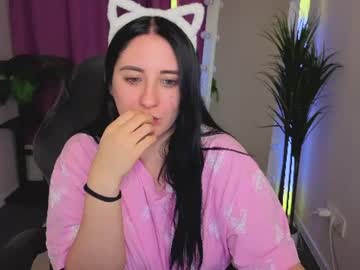 lucy_haall