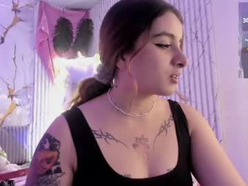 naomy_tay1