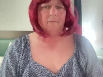 sissyjosiesmokes