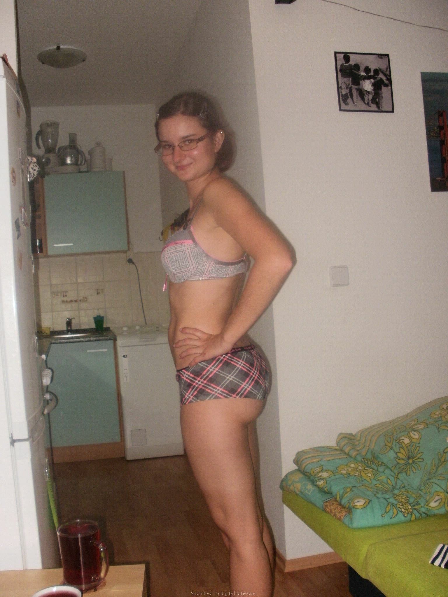 Brunette 120 — 45