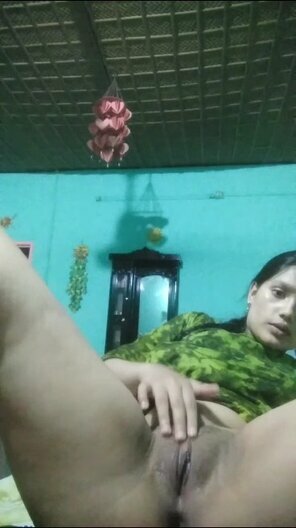 Nude desi girl mms — 5